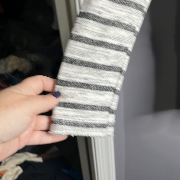 Impeccable Pig Gray and White Striped Open Long Sleeve Cardigan Sweater Size S - Picture 5 of 10